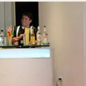 Barman a domicilio (hora adic. $45000) (servicio por 6 horas)