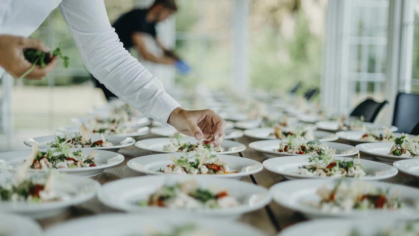 Servicio de almuerzos para empresas y eventos corporativos en Bogotá